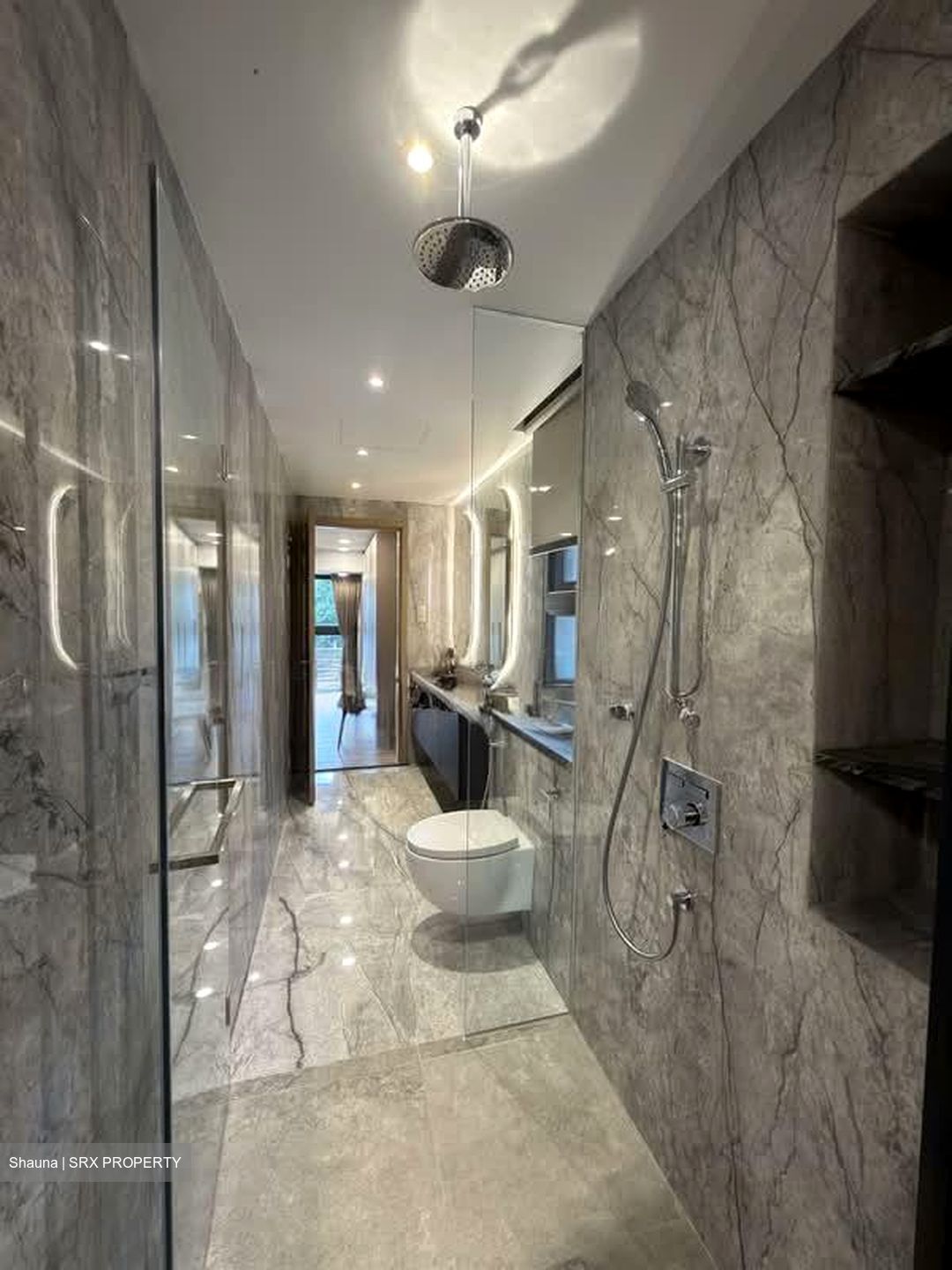 Shrewsbury Road (D11), Terrace #533964271